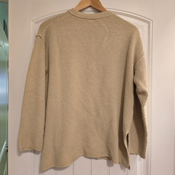 BOUTIQUE Textured Oatmeal Pullover - Picture 4 of 6